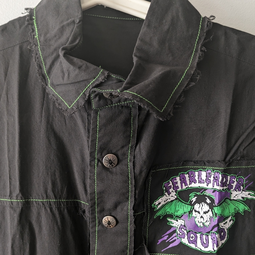 Lip Service Men's black sleeveless snap button shirt - Picture 4 of 9